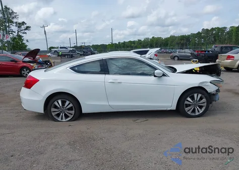2012 Honda Accord 2.4 Lx-S z USA, uszkodzony, nr VIN 1HGCS1B30CA017997
